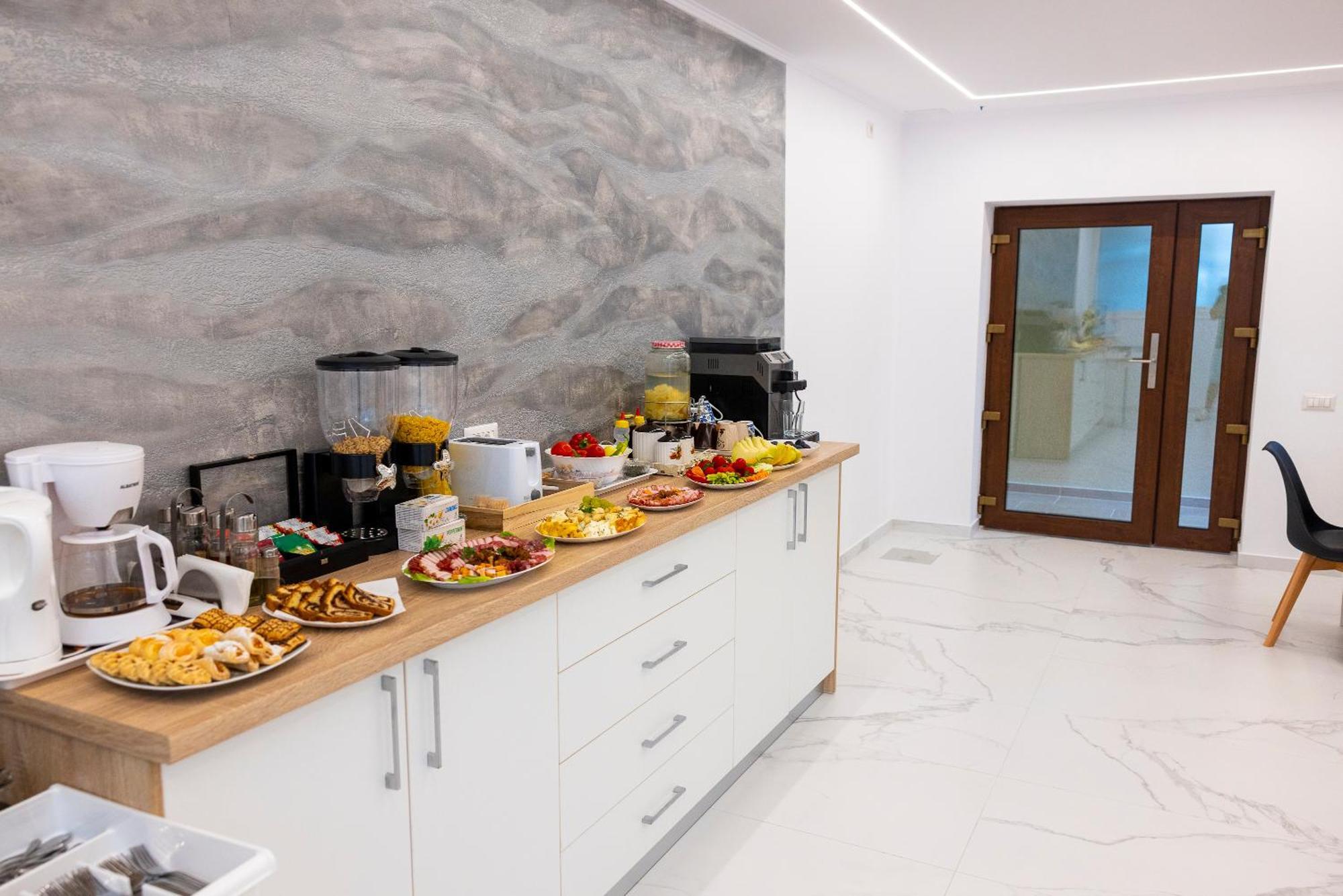 Casa Cu Nuc Hotel Alba Iulia Luaran gambar