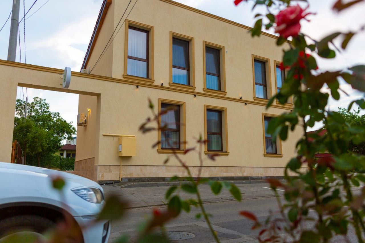Casa Cu Nuc Hotel Alba Iulia Luaran gambar