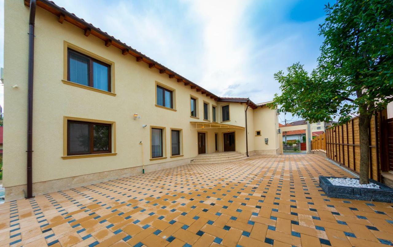 Casa Cu Nuc Hotel Alba Iulia Luaran gambar