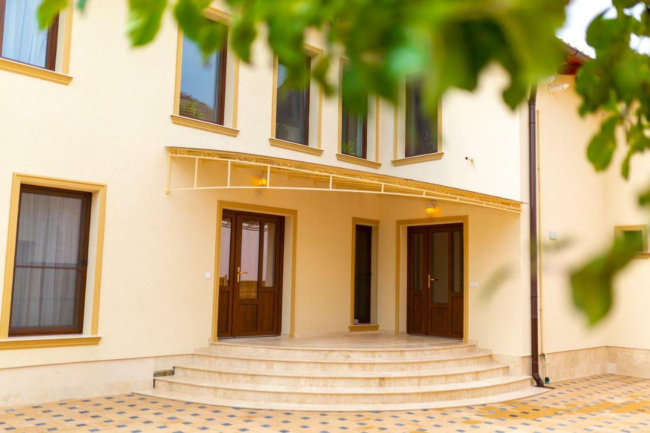 Casa Cu Nuc Hotel Alba Iulia Luaran gambar