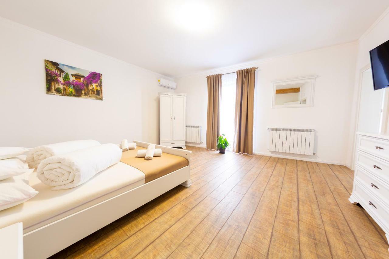 Casa Cu Nuc Hotel Alba Iulia Luaran gambar